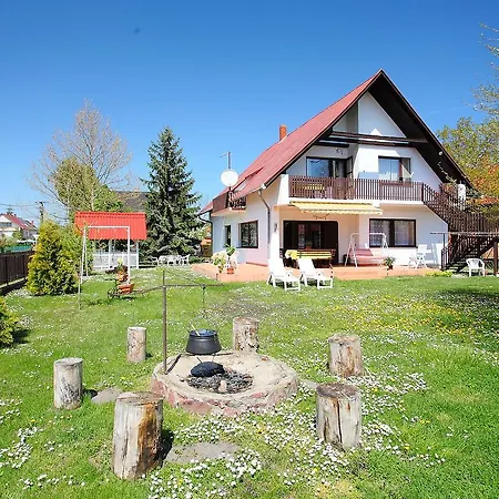 Holiday Balaton H2084 Дом отдыха *